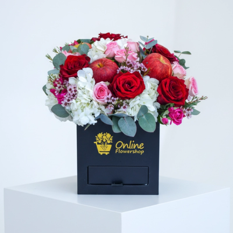 Apple Of The Eye - Flower Bouquet